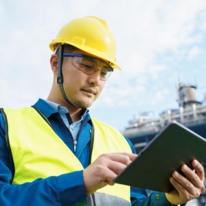 Fachkräft in Chemieindustrie